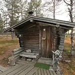 Kuukkeli Log Aurora 