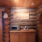 Alpstuga Kuukkeli Log Aurora 