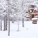 Kuukkeli Log Aurora 