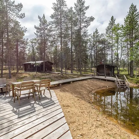 Kuukkeli Log Aurora 
