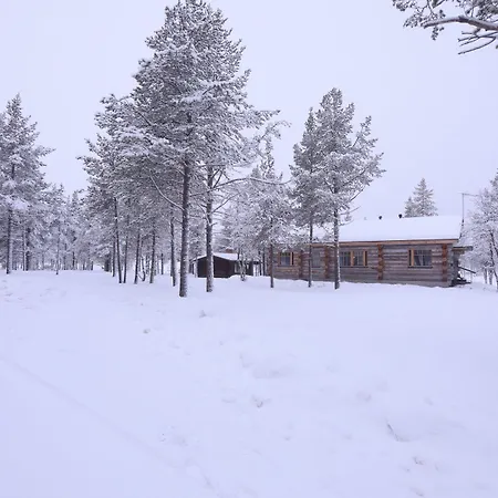Kuukkeli Log Aurora 