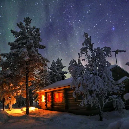 Kuukkeli Log Aurora 