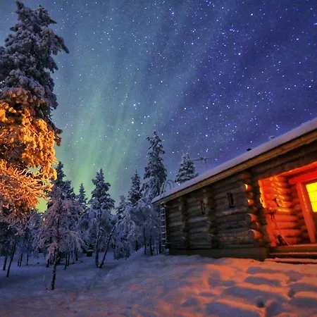 בקתה Kuukkeli Log Aurora 